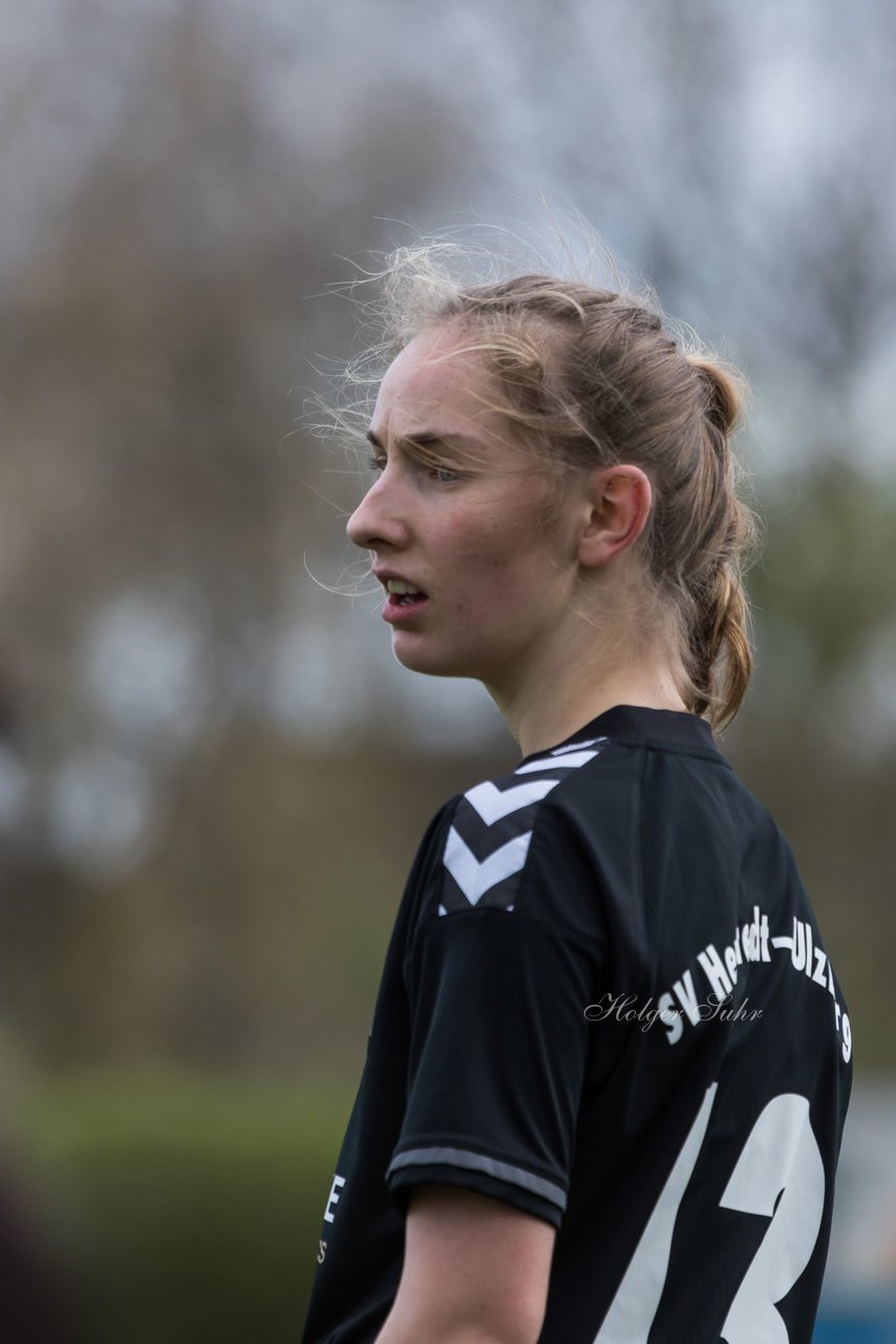 Bild 233 - Frauen TSV Wiemersdorf - SV Henstedt Ulzburg : Ergebnis: 0:4